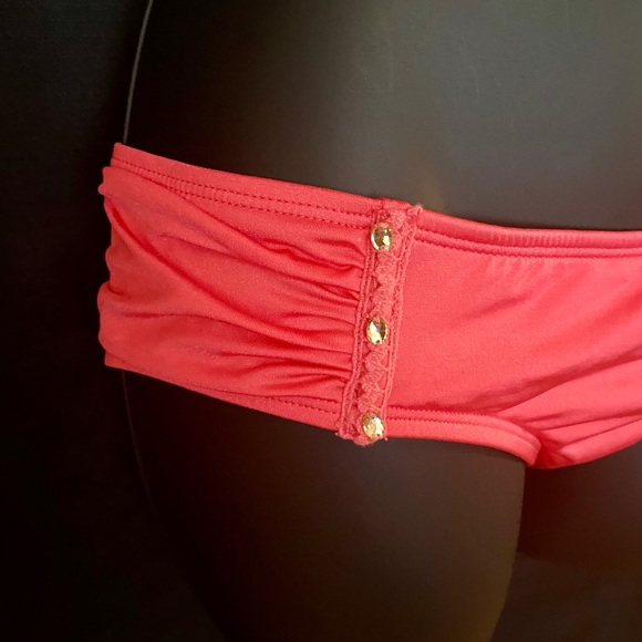 👙Allen B. Ruffle Bikini👙 - Picture 5 of 5